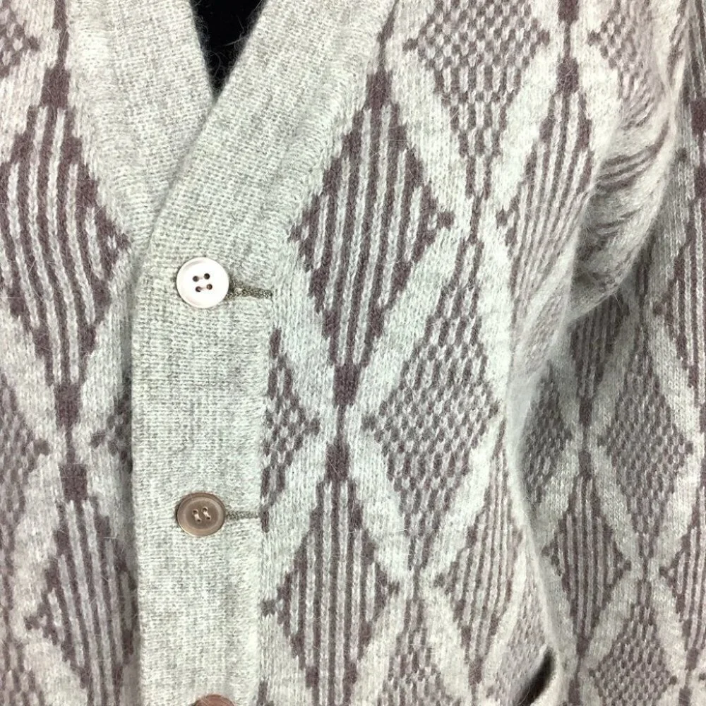 VINTAGE LAMBSWOOL UNIQUE GEOMETRIC DESIGN CARDIGAN - Picture 9 of 10